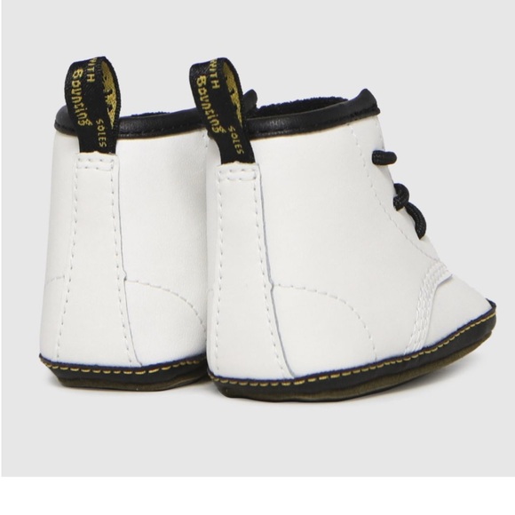 Dr. Martens (White) Air Wair “Infant” 1460 Crib. Brand New.. Sz 2 - Picture 4 of 4